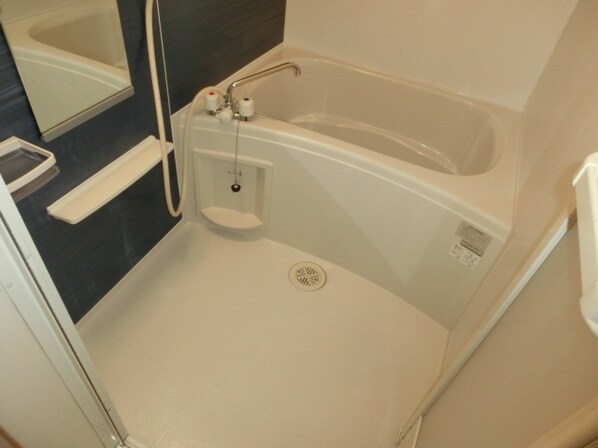 ウエスト ウッド アベニューの物件内観写真